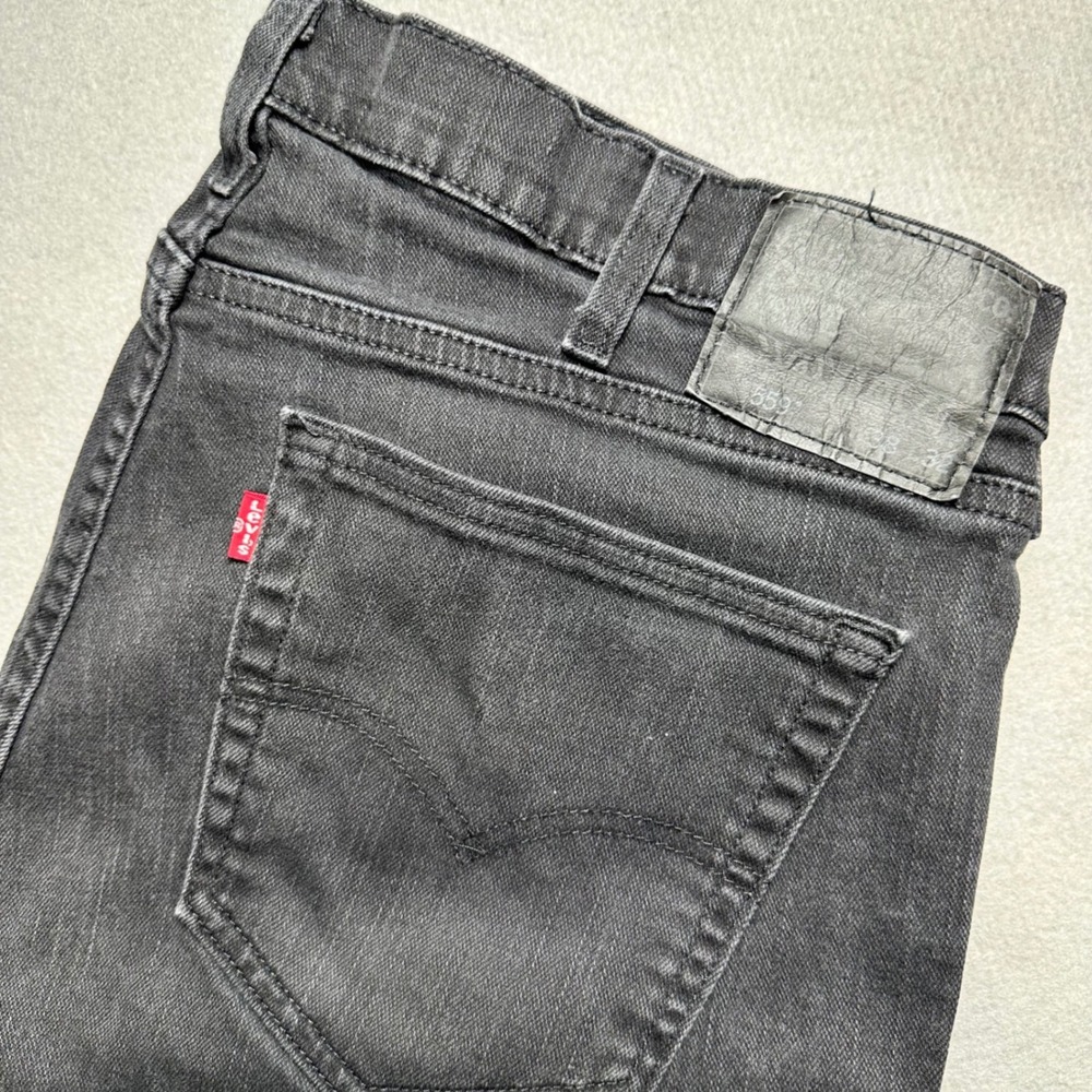 Levi's 559 Relaxed Straight Jeans Mens 38x32 Black Water Less Denim 00559-0491